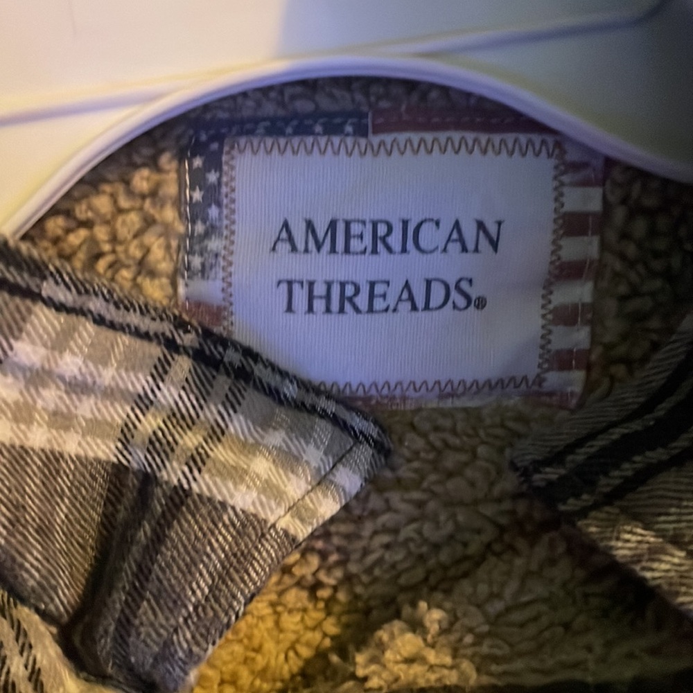 American Threads Flannel - Picture 2 of 3